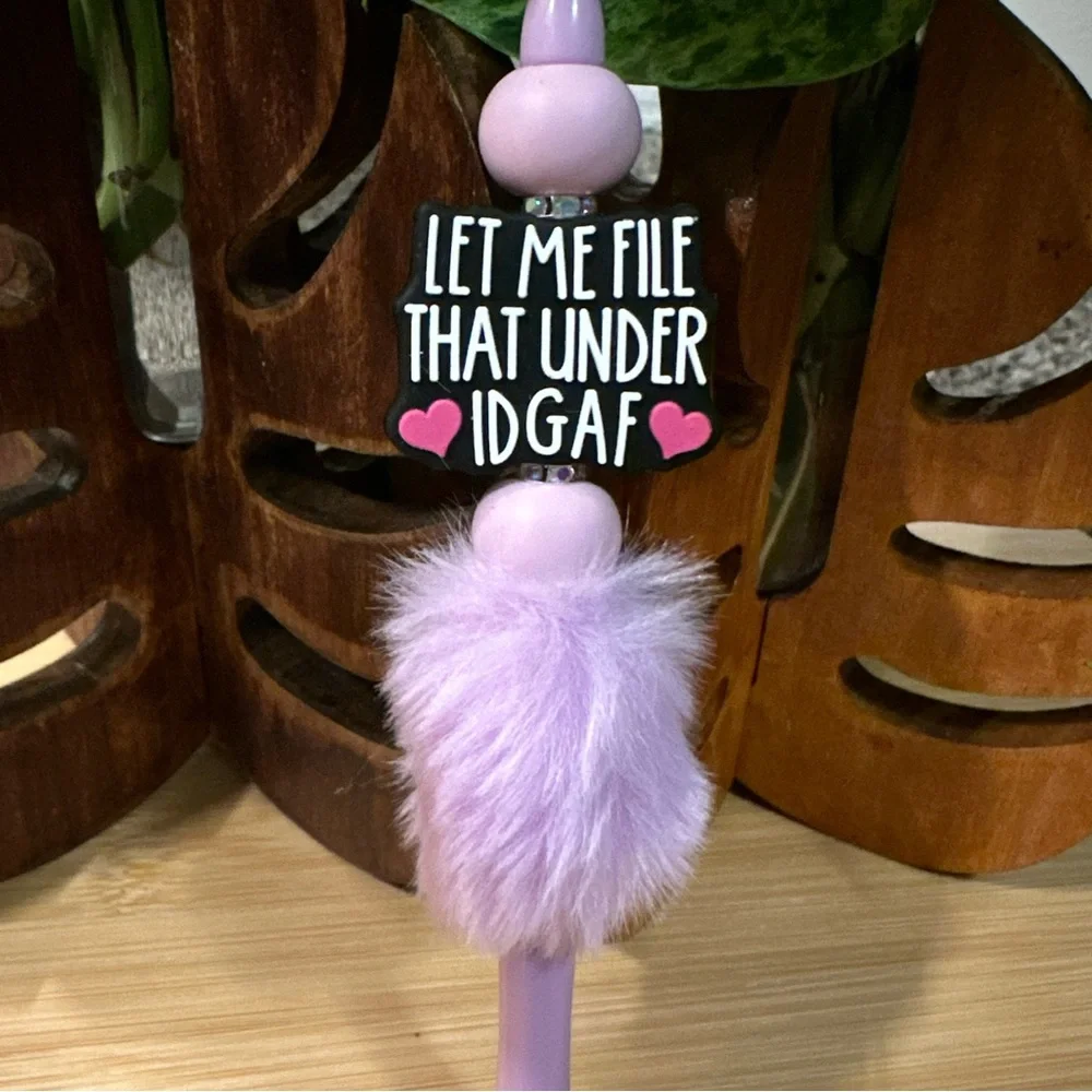 Sassy Beaded Pen 💁‍♀️‎ Handmade with Attitude + Bonus Refill
